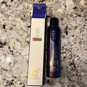 Oribe Wave and Shine Spray